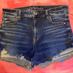 size 16 american eagle distressed jean shorts